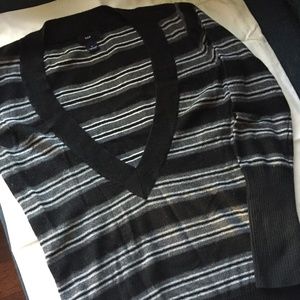 Gap Sweater